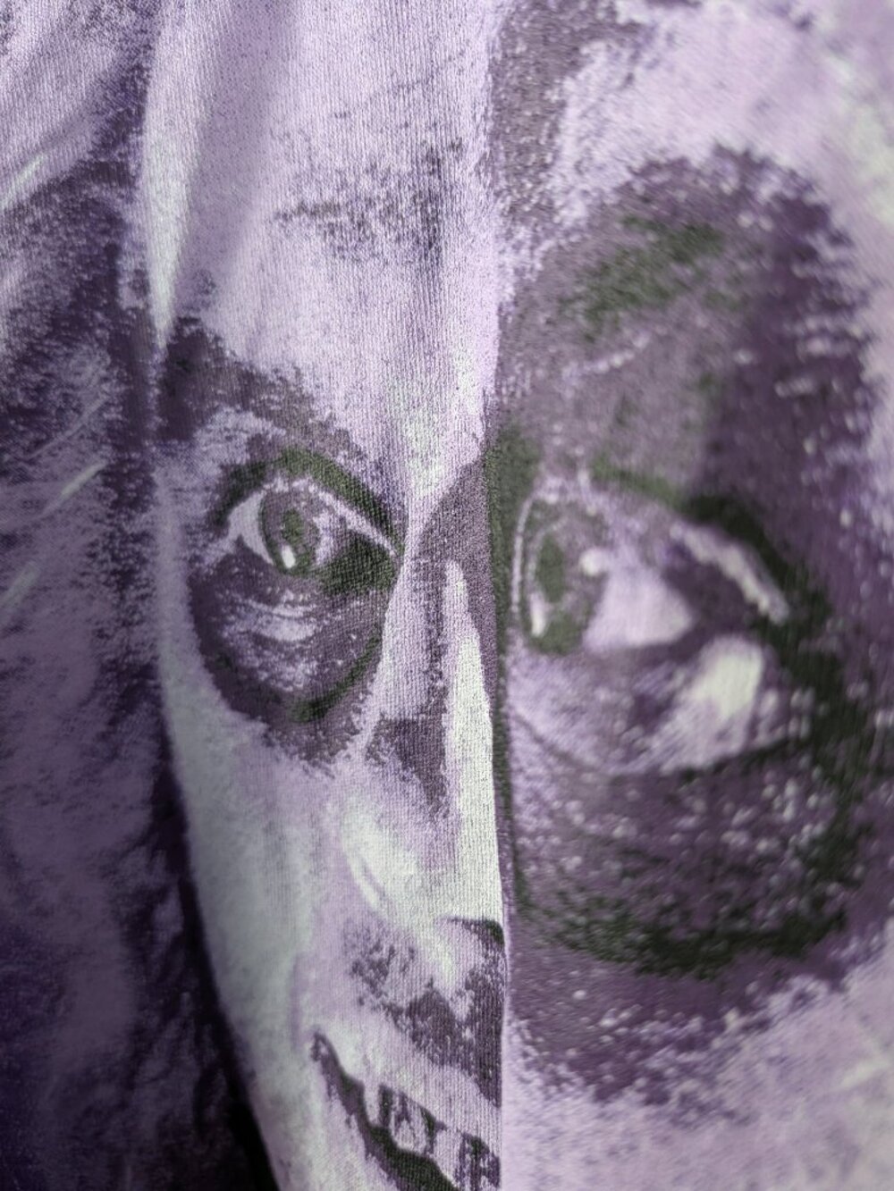 Beetlejuice Full Face Purple Tee L - Picture 3 of 5